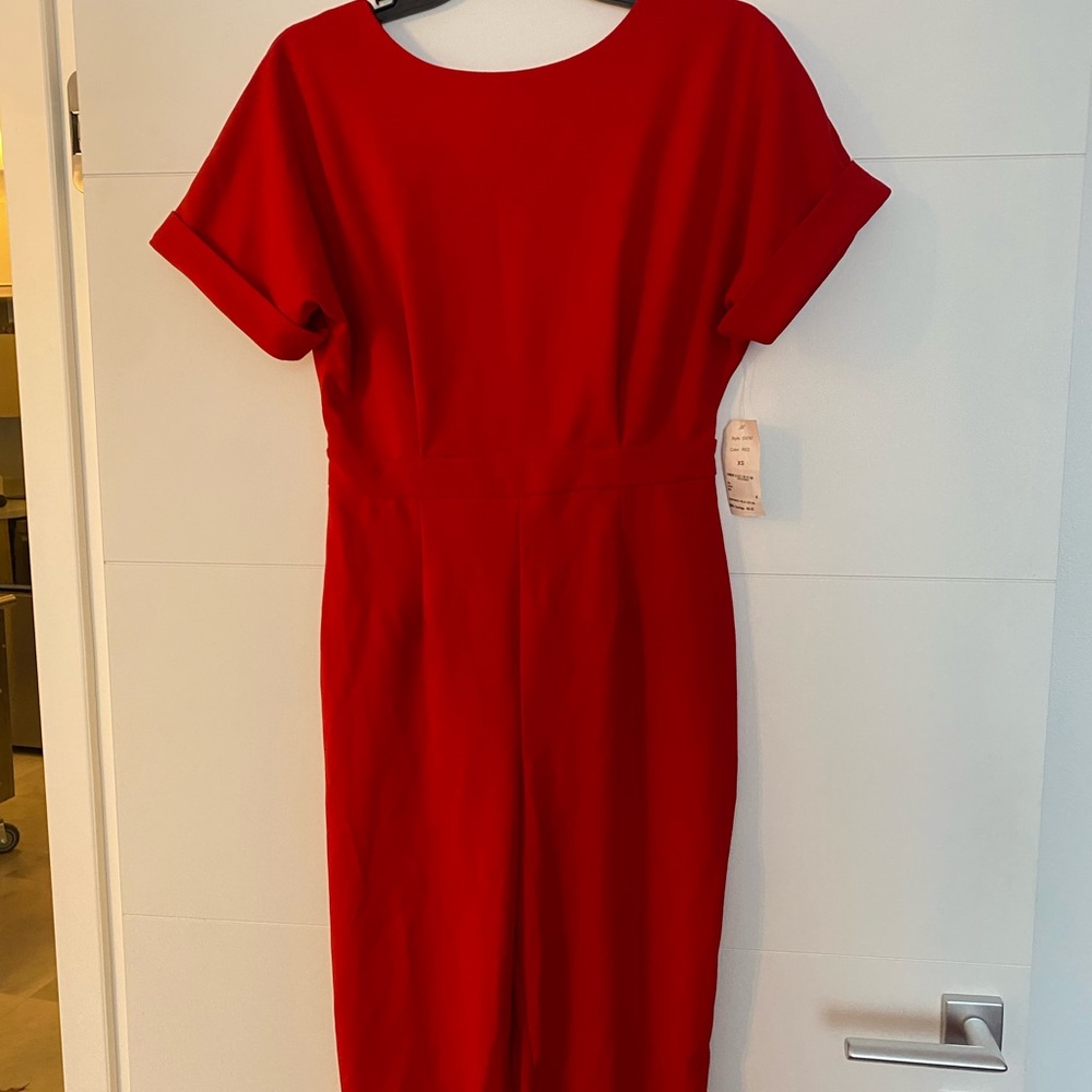 Alexia Admor Vibrant Scarlet Jumpsuit - Picture 13 of 14